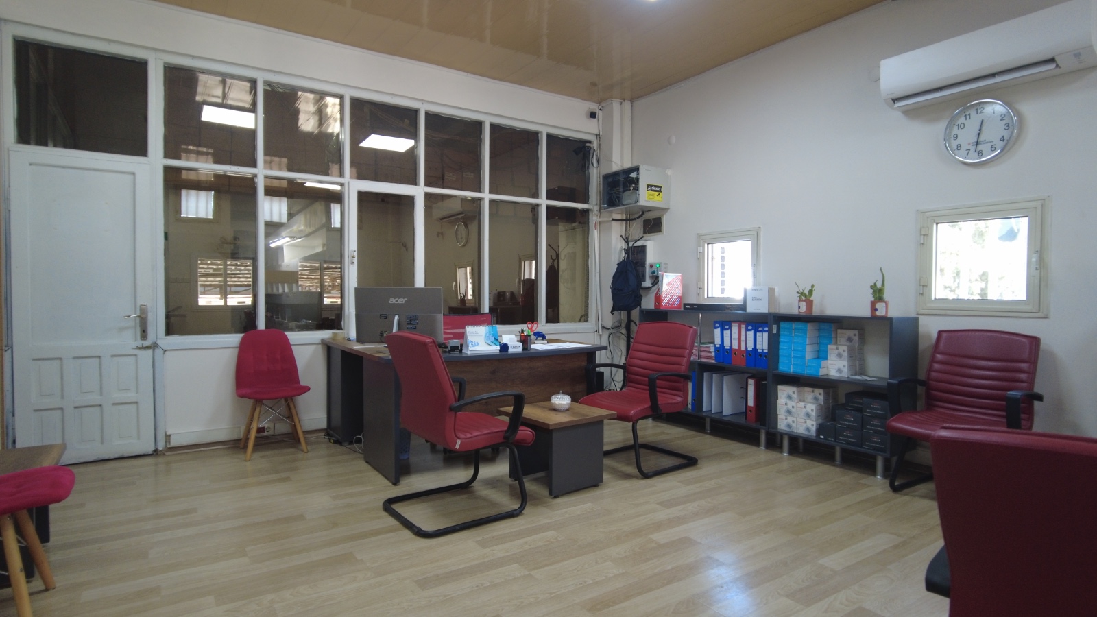 Bulkar İnşaat müşteri karşılama ofisi — Bornova İzmir